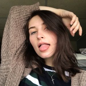 Meet your Posher, Skylar